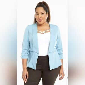 9. NWT $59 Torrid Blue Rouge 3/4 Sleeve Open Front Cropped Blazer 1X 14 16